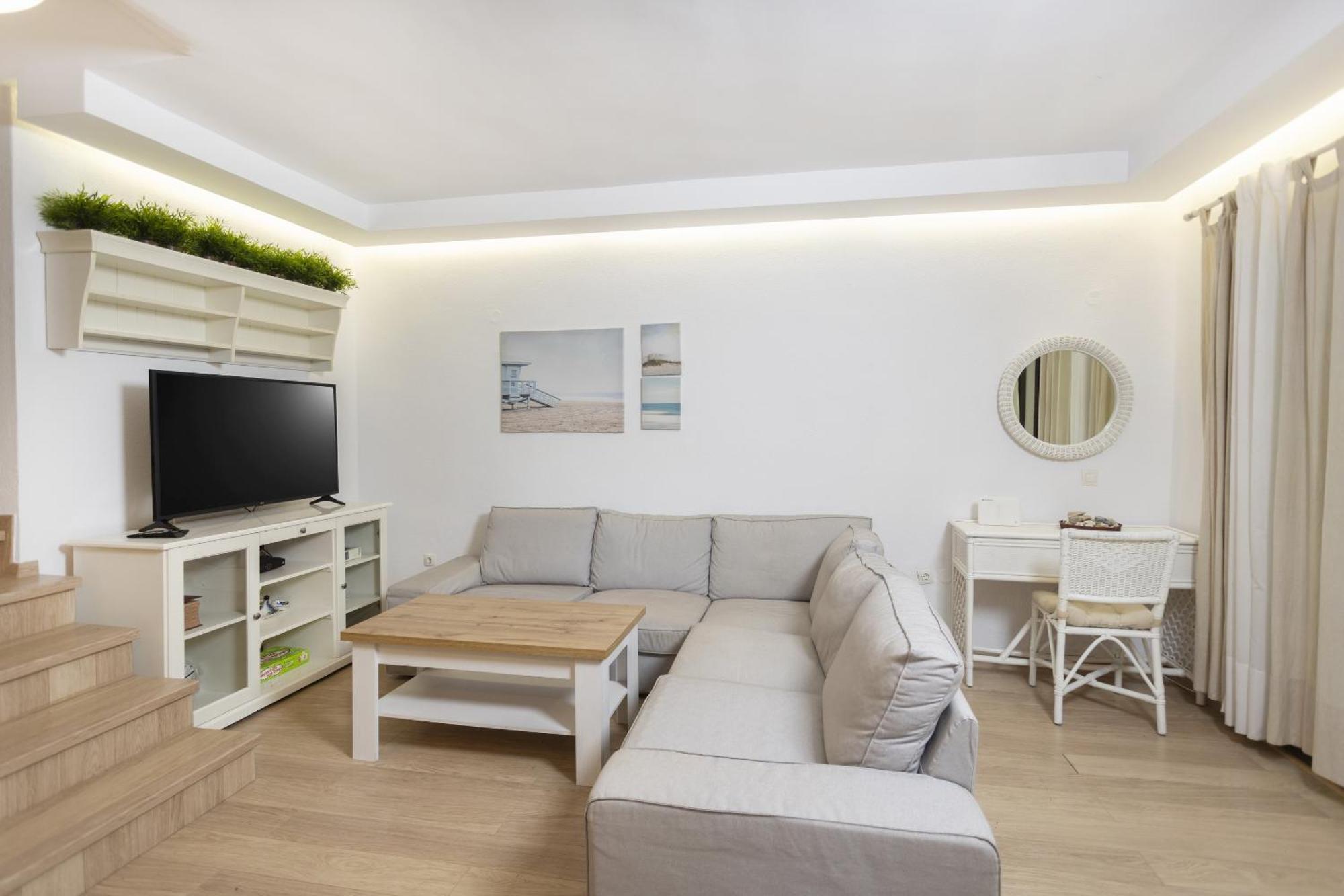 Lovely Villa 3 Min From The Beach Ханиоти Екстериор снимка